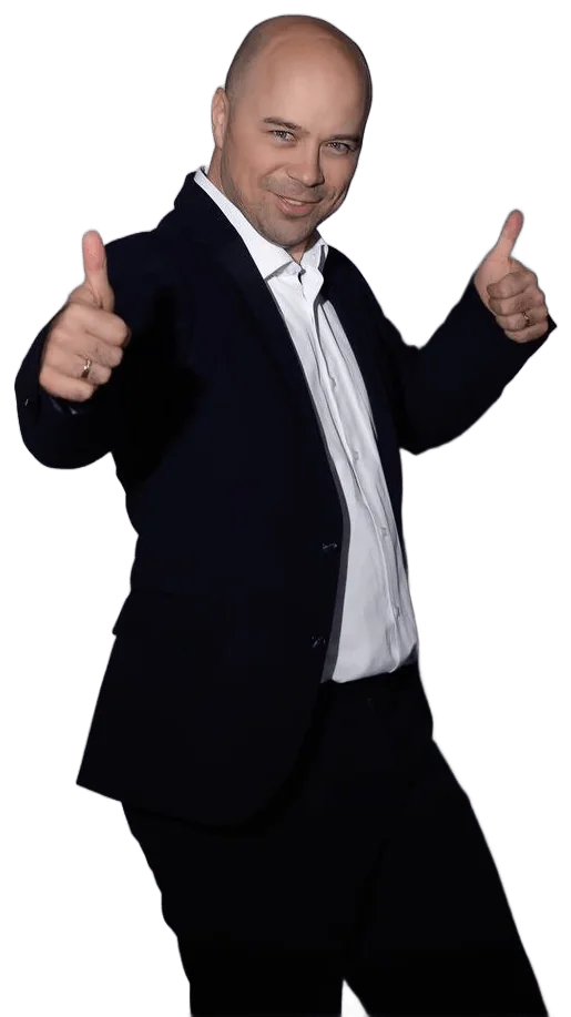 Максим Плотников